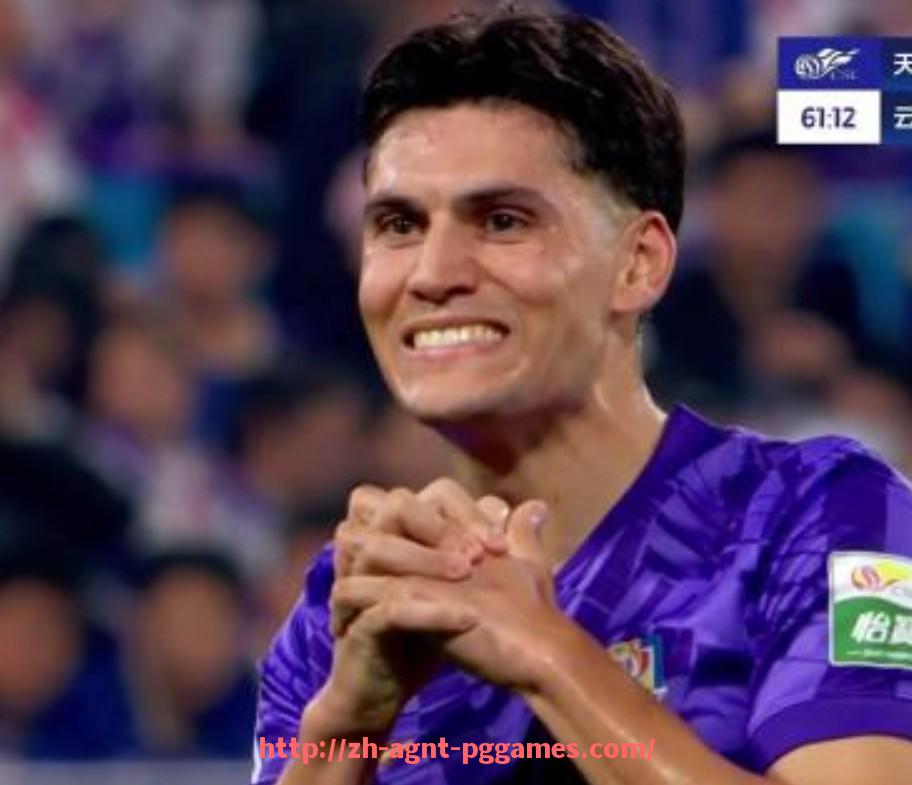 pg电子在线下载-世俱杯比赛精彩瞬间回顾及关键技术动作分析